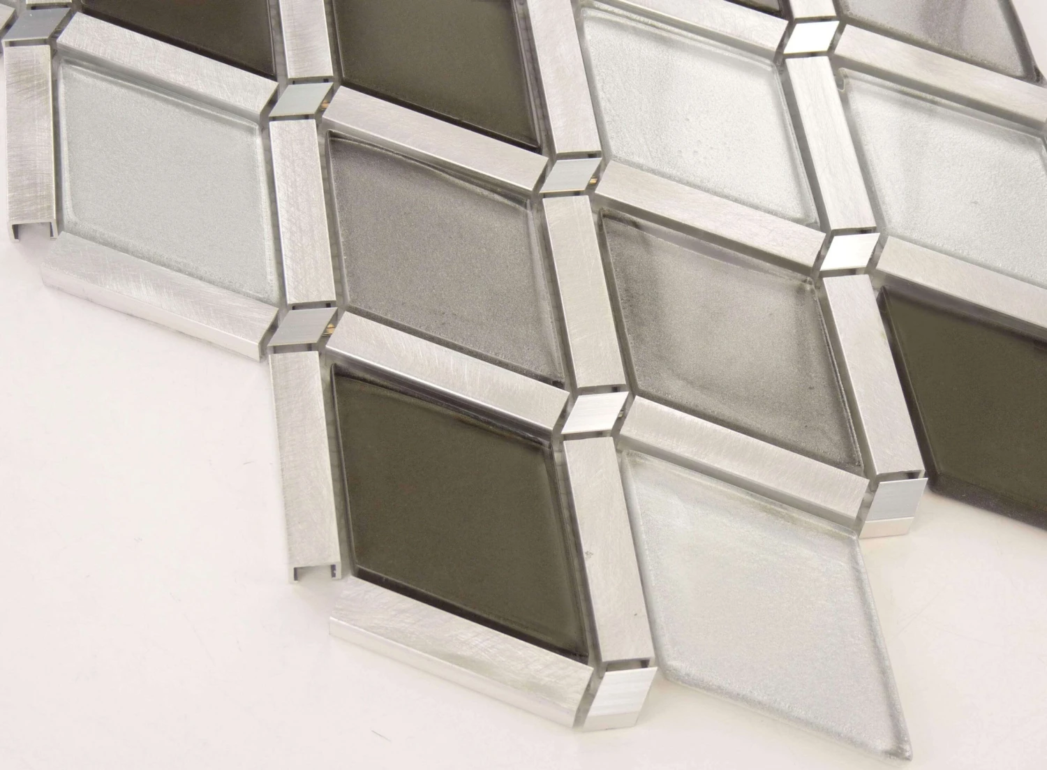 Silver Quill Diamond Silver Brushed Aluminum And Glass Tile - Image 3