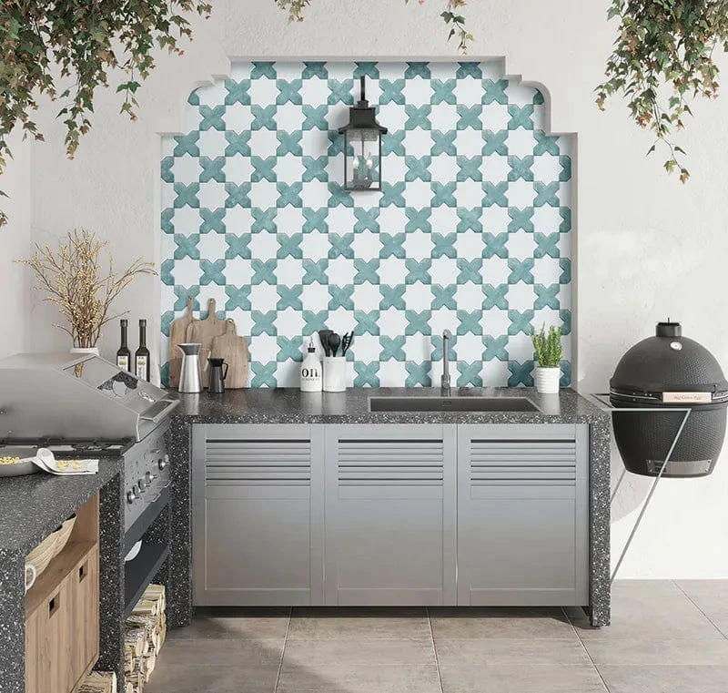 Moorish Green Cross Ceramic Matte Tile - Image 2