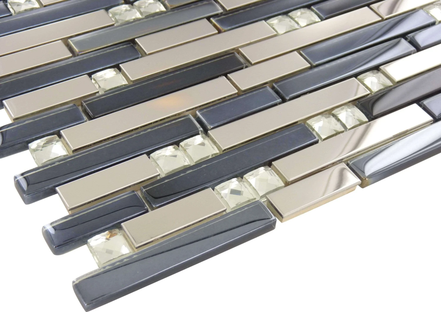 Crystal Black Random Bricks Glass And Metal Iridescent Tile - Image 2